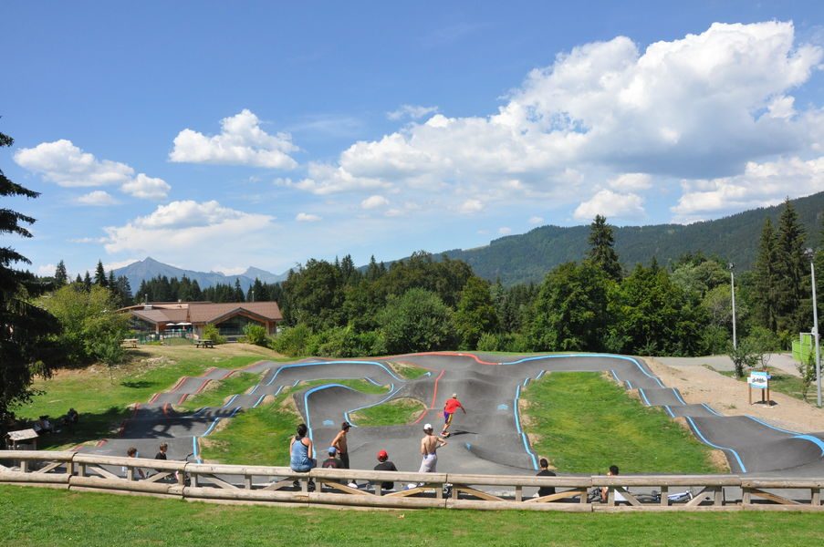 © Pumptrack - @office de tourisme les carroz